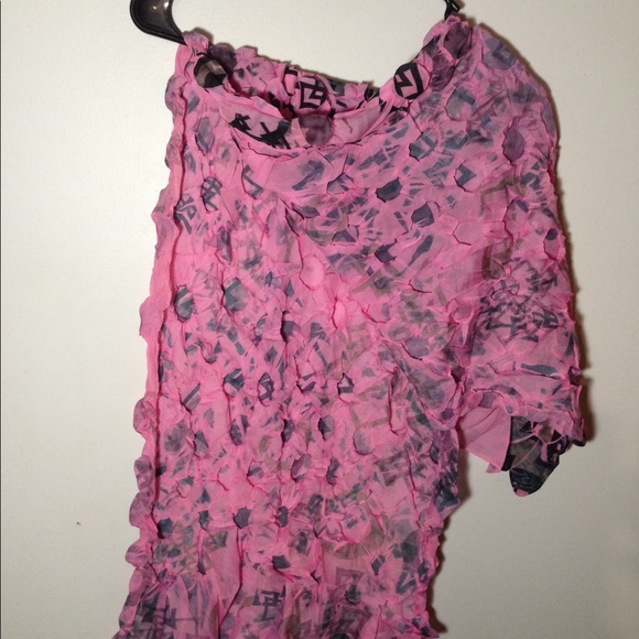 Pink Ruffled Scarf - Picture 5 of 5